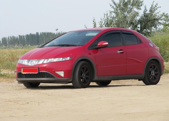 Honda Civic 5D (2005-2011) 1.8 AT Sport