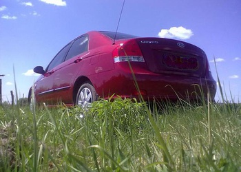 Kia Cerato (2007) 1.6 MT Base Kia Cerato (2007) 1.6 MT Base