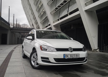 Volkswagen Golf SportWagen 2.0D DSG S Volkswagen Golf SportWagen 2.0D DSG S