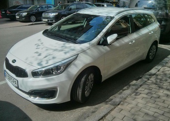 Kia Ceed SW 1.6D МТ Business Kia Ceed SW 1.6D МТ Business