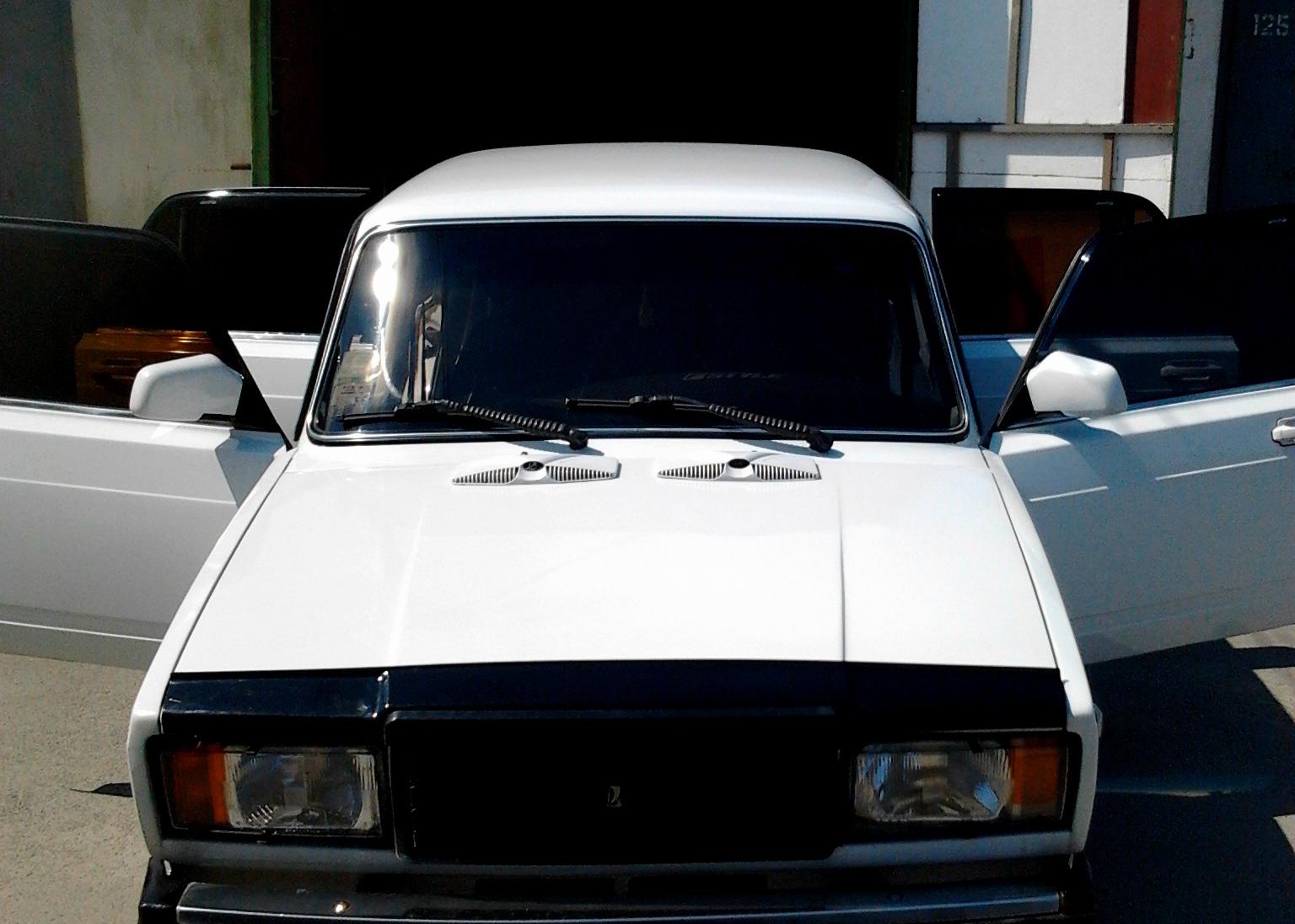 Lada (ВАЗ) Lada 2107 (ВАЗ 2107) 0i 1.5 MT