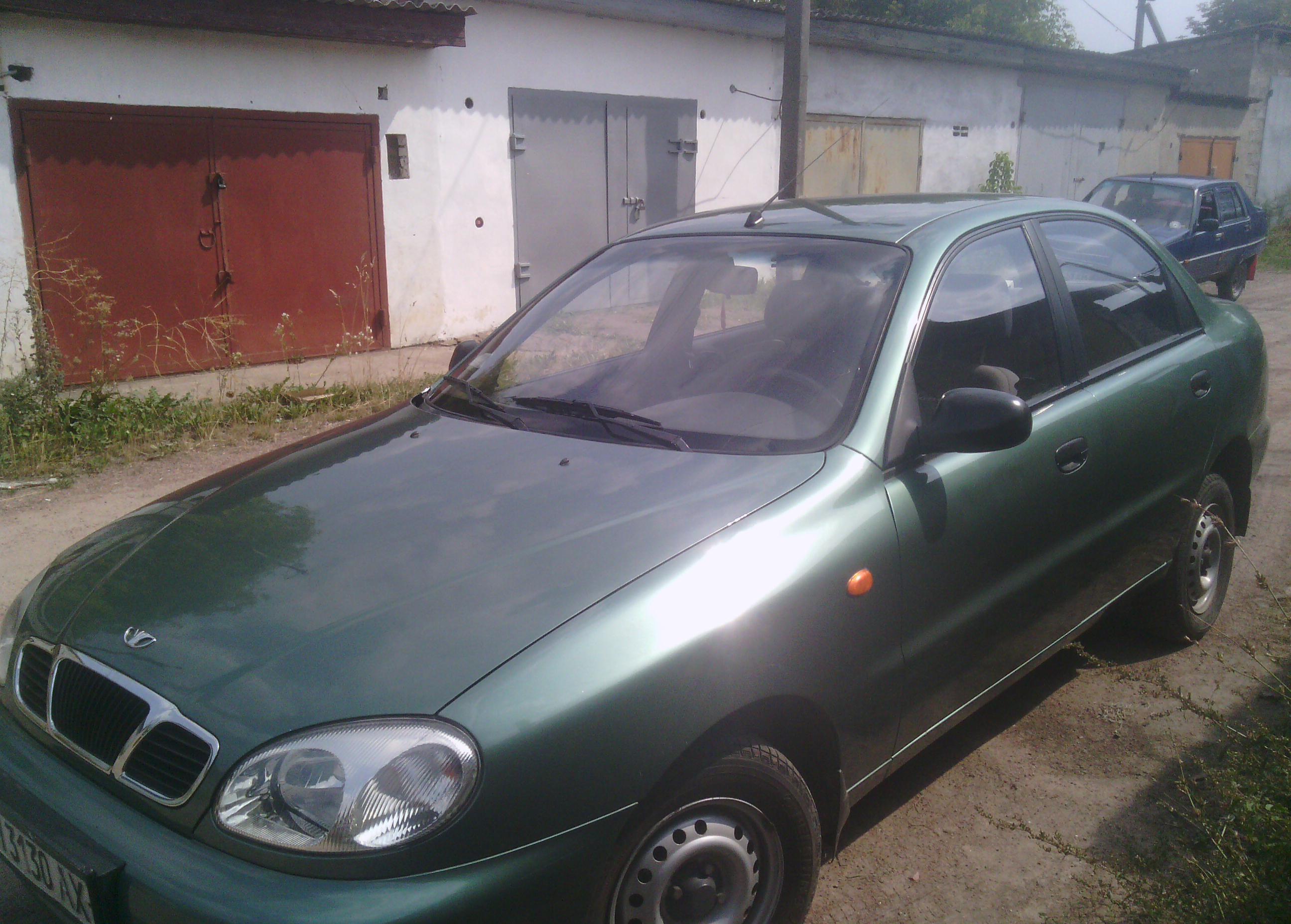 Daewoo Lanos Седан 1.5 MT + Daewoo Lanos Седан 1.5 MT +
