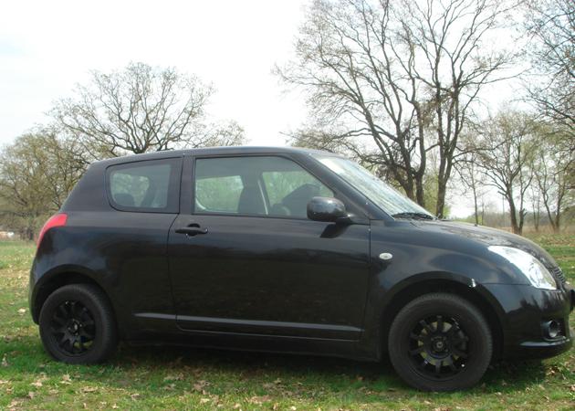 Suzuki Swift 3dr 1.3 MT GL (пр-во Венгрия) Suzuki Swift 3dr 1.3 MT GL (пр-во Венгрия)