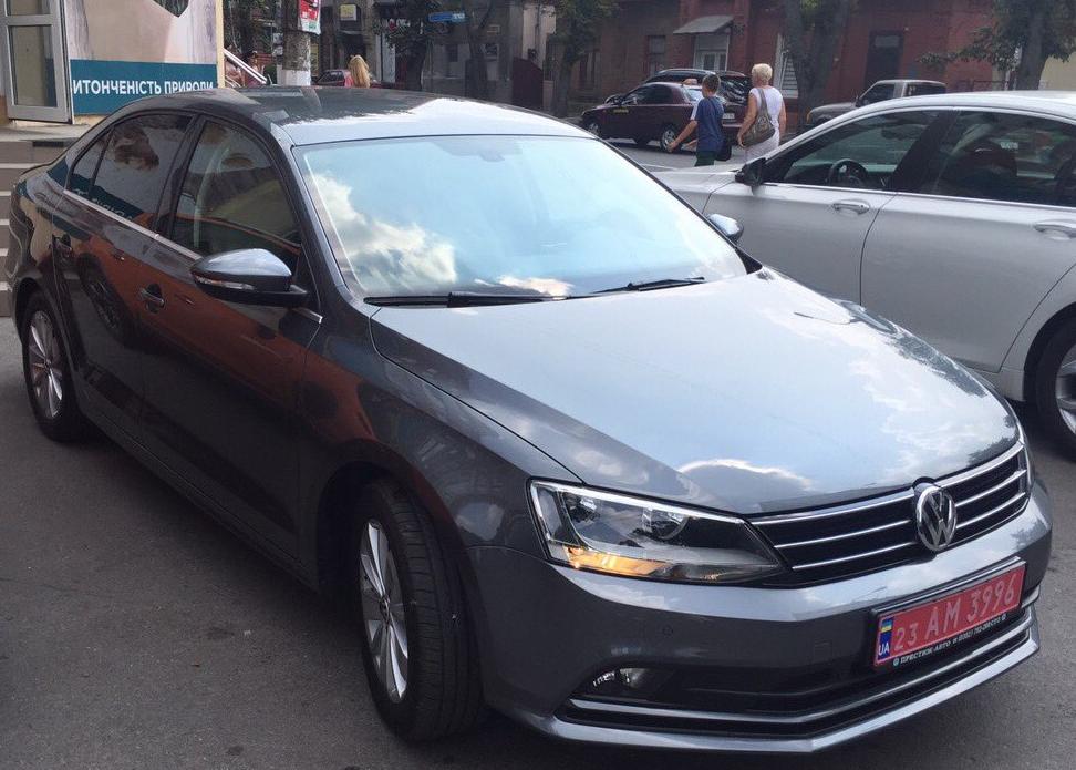 Volkswagen Jetta 1.6 A/T TDI Premium Live Volkswagen Jetta 1.6 A/T TDI Premium Live