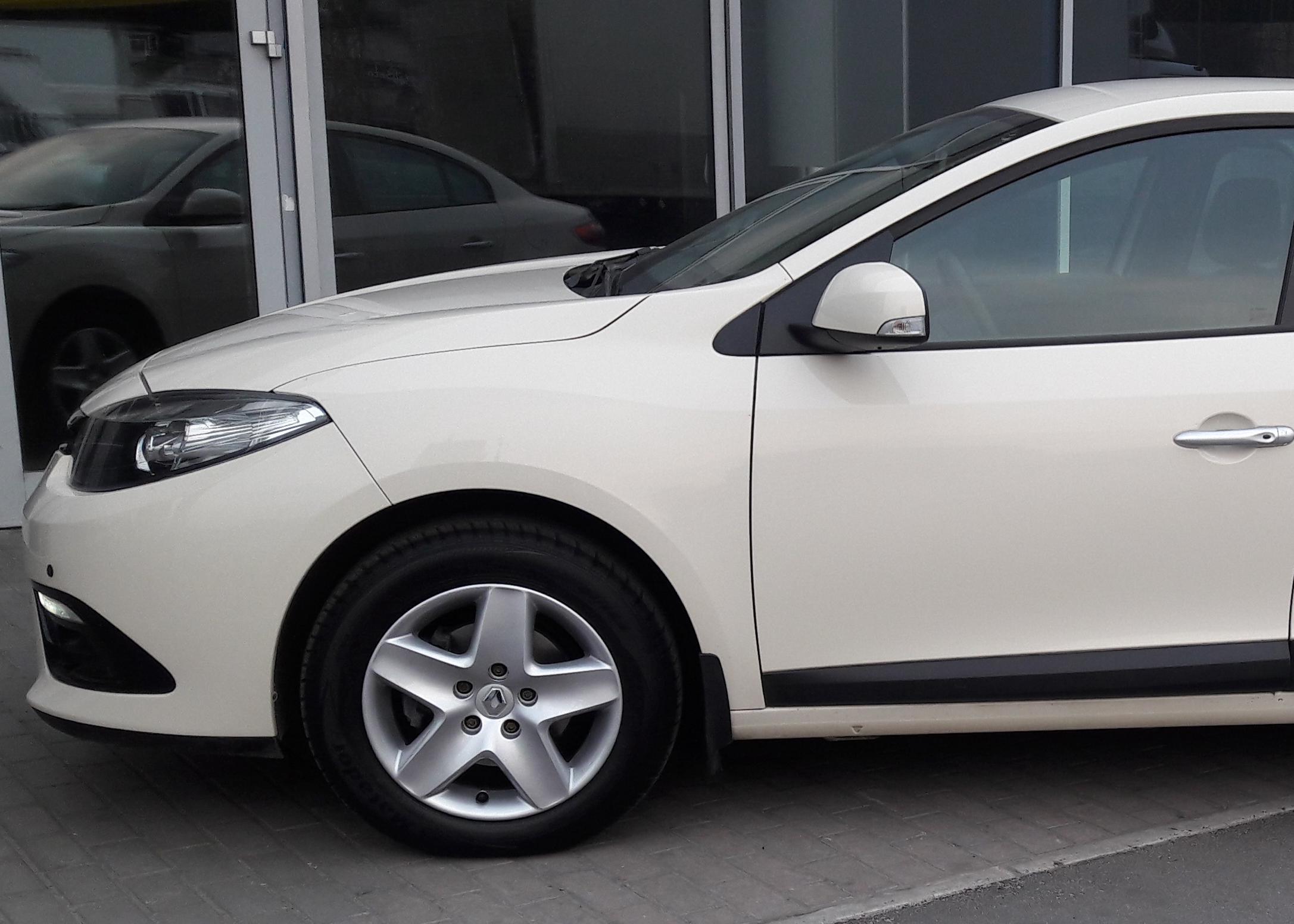 Renault Fluence 1.5D (110 hp) AT Expression