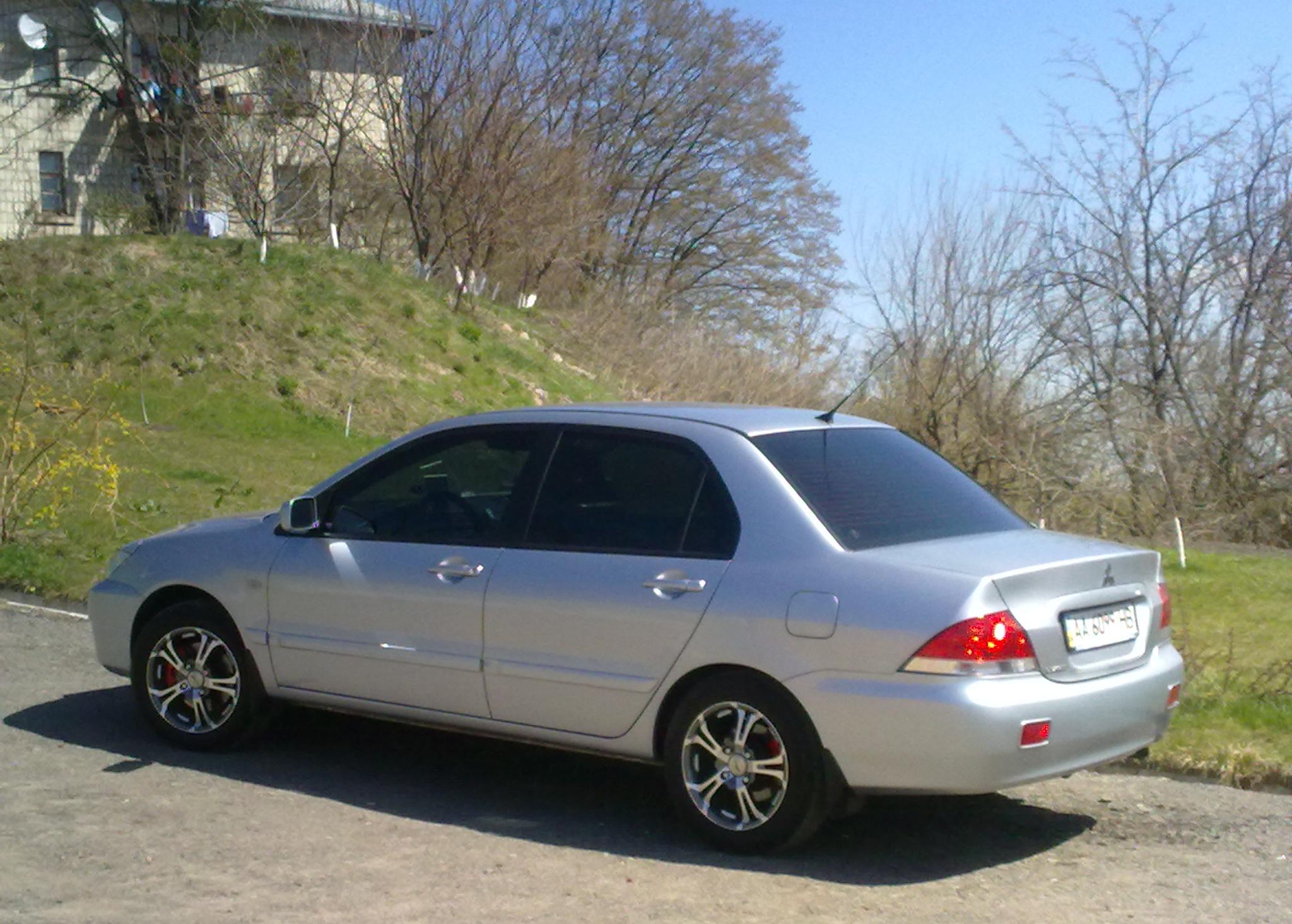Mitsubishi Lancer IX 1.6 AT Comfort Mitsubishi Lancer IX 1.6 AT Comfort