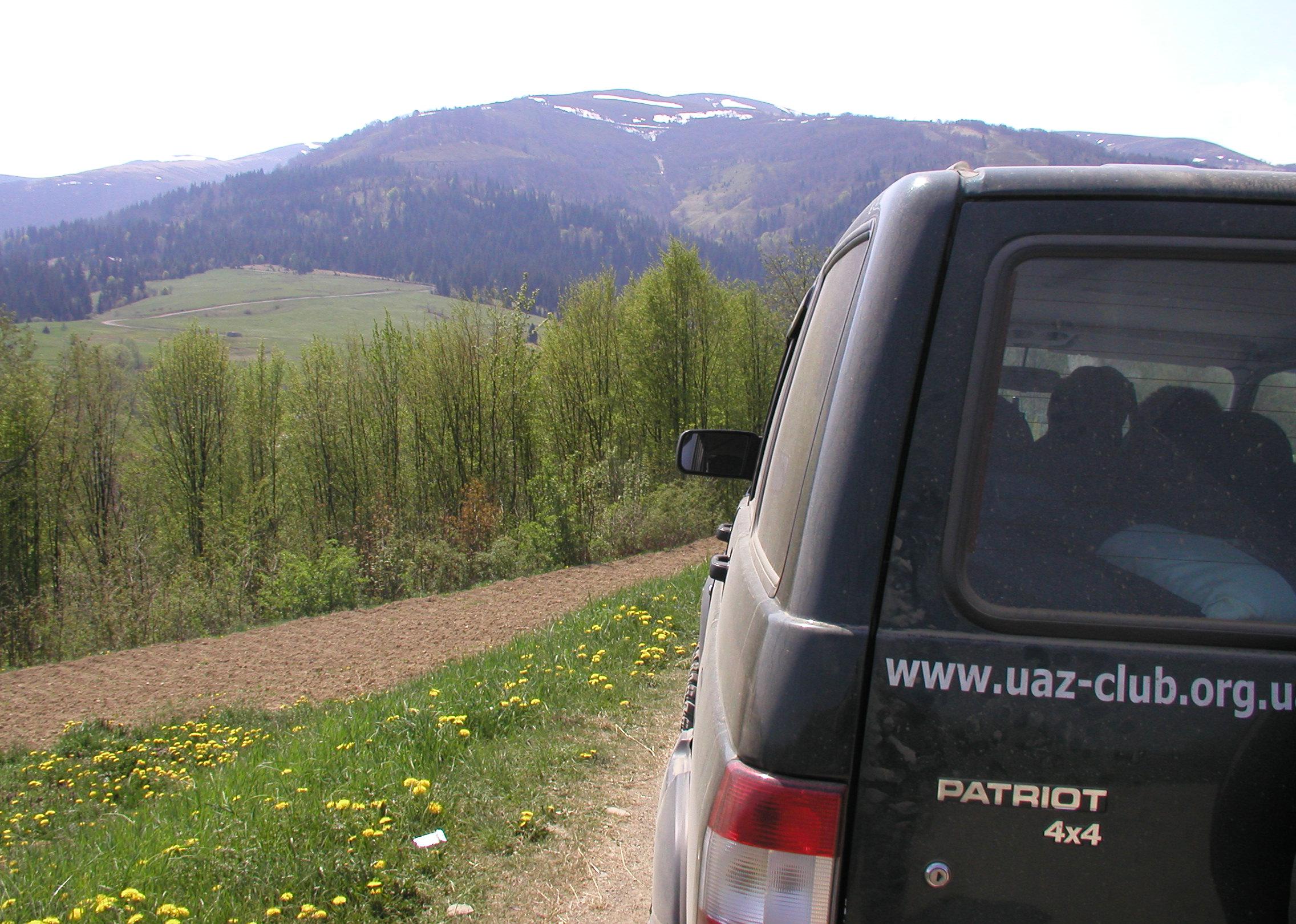 UAZ (УАЗ) UAZ Patriot (УАЗ-3163, 2005-2014) 2.7 MT Classic