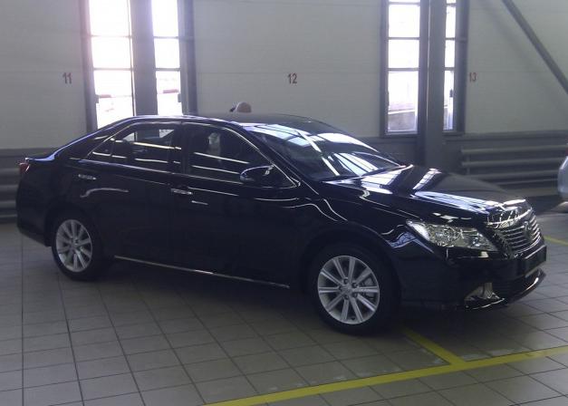 Toyota Camry (2011 - 2014) 2.5 AT Lux