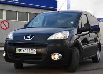 Peugeot Partner 1.6 MT CombiSpace XT