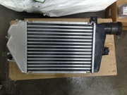  Радиатор интеркуллера  Mitsubishi L 200