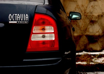 Skoda Octavia A4 Хэтчбек 1.6 MT