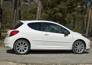 Peugeot 207 3dr 1.4 (75 hp) MT Active