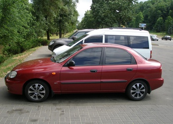 Daewoo Lanos Седан 1.6 MT ++