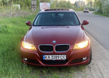 BMW 3 Series Седан (E90) 330i