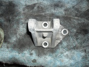 Mazda FS0118371A, Кронштейн генератора Мазда Премасі, FP, FS, оригінал