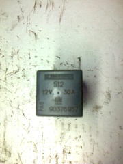 Реле GM 90376957 Опель Оригинал.б/у.