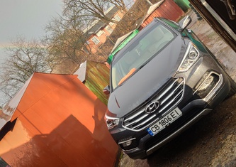 Hyundai Santa Fe (TM)