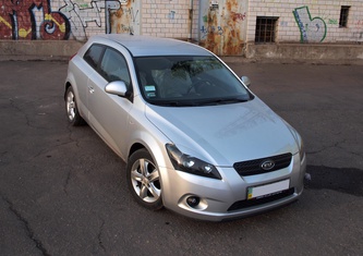 Kia Pro_Сeed (2007) Pro_cee&#39;d 1.4 MT EX