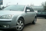Ford Mondeo Седан (2000) 2.0 MT Ghia