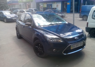 Ford Focus Хэтчбек 5dr II (2004-2011) 2.0 MT Ghia