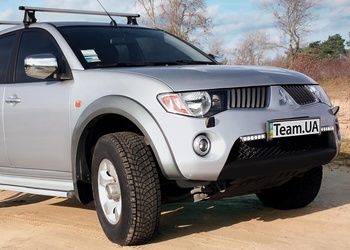 Mitsubishi L200 (KB4T) 2.5D MT Intense (E89) Mitsubishi L200 (KB4T) 2.5D MT Intense (E89)