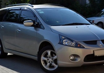 Mitsubishi Grandis 2003 2.4 AT GLS Plus