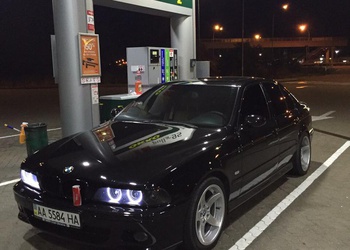 BMW 540i