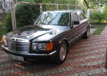 Mercedes-Benz W 126  