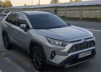 Toyota RAV4 (XA50) 2.5 Hybrid Lounge 2WD