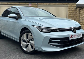 Volkswagen Golf VIII