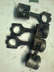 Поршень 86sm 77v84 Mahle 77мм Форд 1.4 оригинал 6098521 стандарт