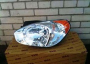 Передние фары Hyundai Accent фара Хундай Акцент с 2006 г.