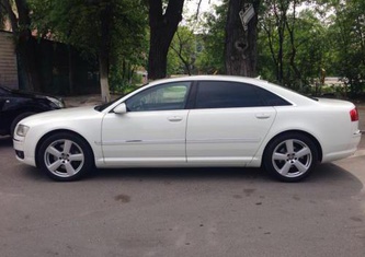 Audi A8 (D3) 3.2 CVT Long