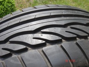 ПРОДАМ одно колесо Dunlop SP SPORT 01 215/ R16 - почти новое, и 1 колесо Goodyear EXCELLENCE 215/55  R16