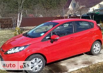 Ford Fiesta (Mk VI, рестайлинг) 1.25 (82 hp) МТ Trend
