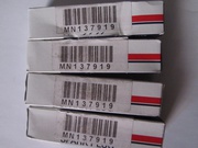 Свеча зажигания MN137919