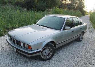 BMW 5 Series Седан (E60) 520i