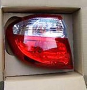 Задний фонарь Nissan Maxima QX Максима КуХ с 00г.