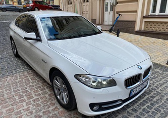BMW 5 Series Седан (F10) 520i