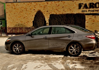 Toyota Camry (2014 - 2017) 2.5 AT Comfort
