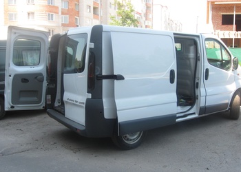 Opel Vivaro груз. 2004