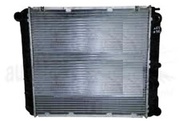 Радиатор охлаждения Volvo 740 радиатор Вольво 740