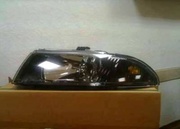 Передние фары Mitsubishi Carisma фара Carisma