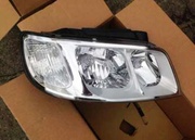 Передние фары Hyundai Matrix