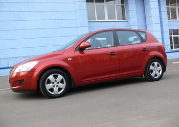 Kia Ceed (JD) 1.4 MT base