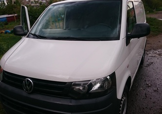Volkswagen Transporter Kombi (T6)