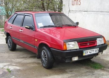 Lada (ВАЗ) Lada 21093 (ВАЗ 21093) i 1.5 MT Lada (ВАЗ) Lada 21093 (ВАЗ 21093) i 1.5 MT