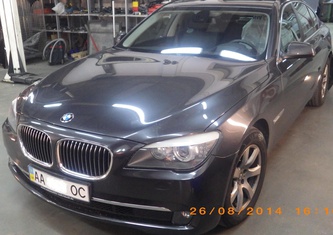 BMW 7 Series (F01/F02) 730d