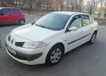 Renault Megane Седан II (2002–2009) Renault Megane Седан II (2002–2009)