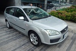 Ford Focus Wagon II (2004-2011) 1.6 MT Trend +